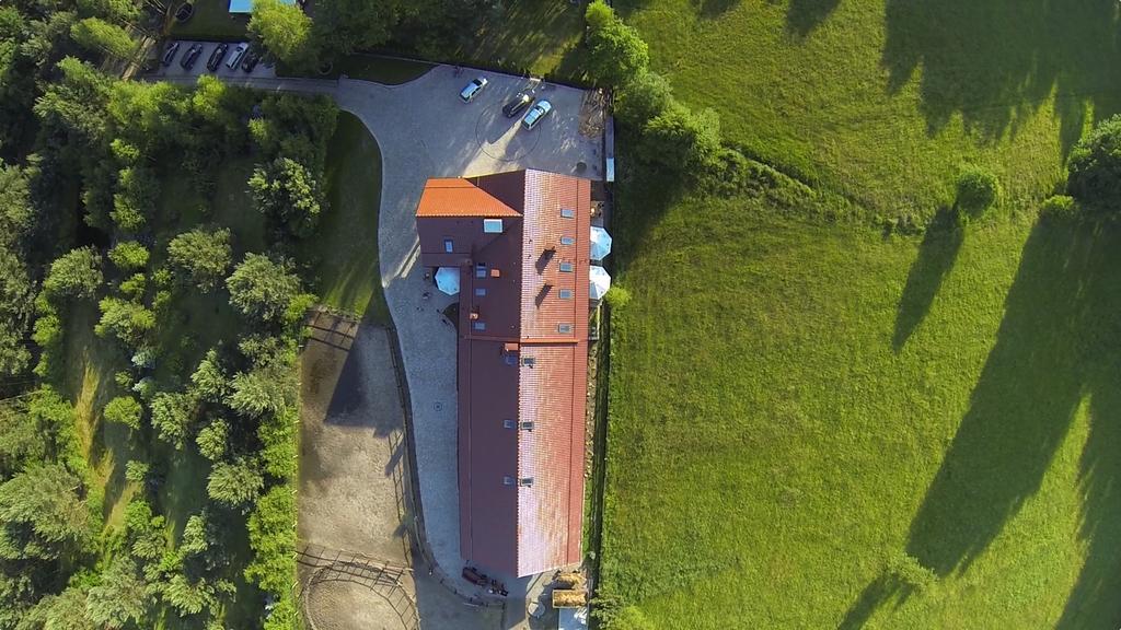 Pokoje Goscinne Ranczo Baranowka Nowa Wies Tworoska Exterior photo